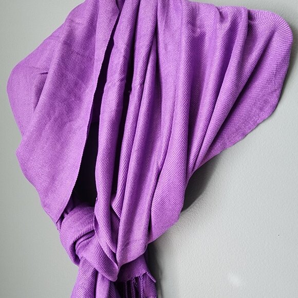 Purple Pashmina Scarf Wrap w/Fringe - Picture 2 of 6